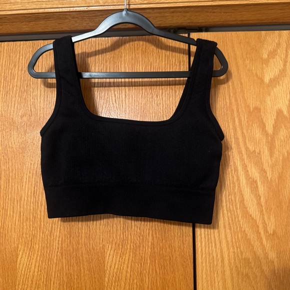 Women's Black Ribbed Crop Top/ non padded sports bra - Picture 1 of 3